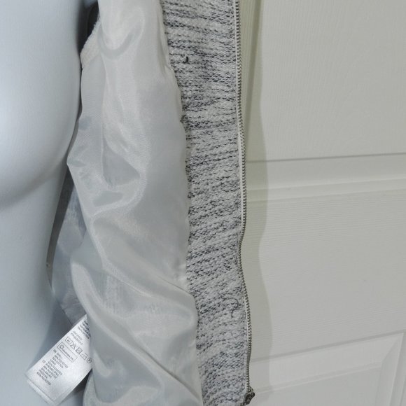 Divided by H&M, zip front blazer, fitted waist, heathered black & white - Picture 4 of 5